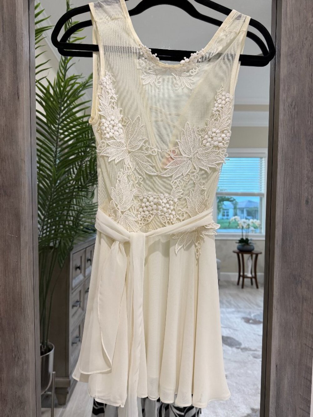 Vintage Flora Nikrooz Cream Lace Mesh Chemise Nightgown Bridal Wedding Honeymoon